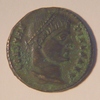 Constantin 1er le Grand - Centenionalis ou nummus - Porte de camp - (ca 325)